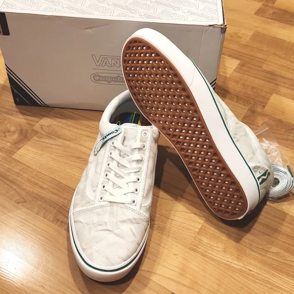 Vans X Crayola - Picture 14 of 16